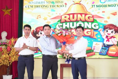 TRƯỜNG THCS GIAO TIẾN VINH DANH HỌC SINH XUẤT SẮC TRONG CHƯƠNG TRÌNH  “RUNG CHUÔNG VÀNG”  Năm học 2025 – 2026
